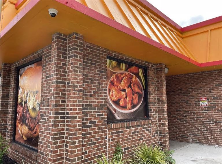 Drive Thru Single Standing Restaurant building